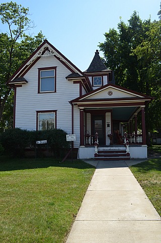 Drake House in summer